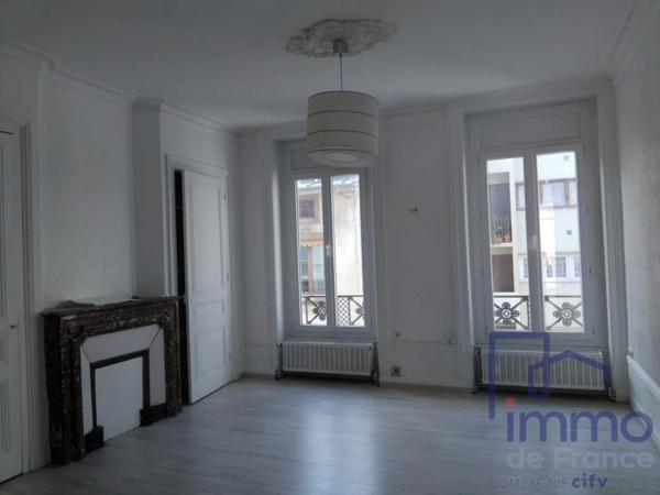 Immeuble à vendre à Saint-Étienne (42000)