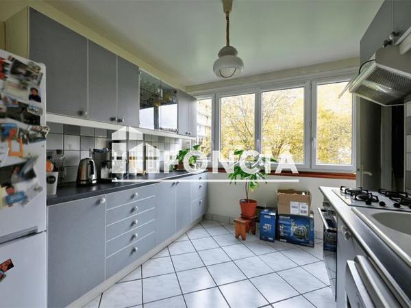 À vendre Appartement 2 pièces 55 m² - Fontenay-le-fleury 78330