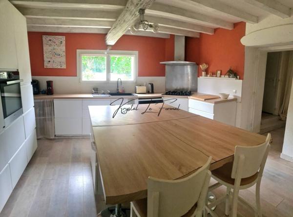 Maison à vendre 8 pièces de 201 m²
