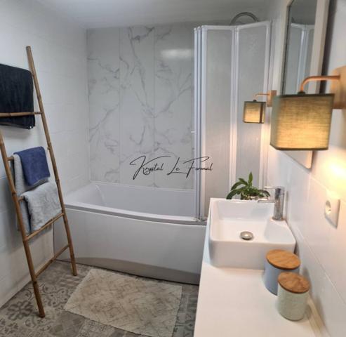 Maison à vendre 8 pièces de 201 m²