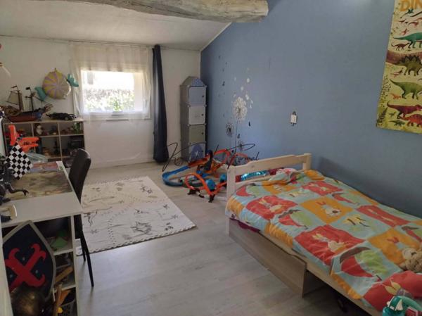 Maison à vendre 8 pièces de 201 m²