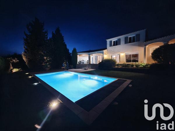 Maison à vendre 5 pièces 187 m² Pujaut