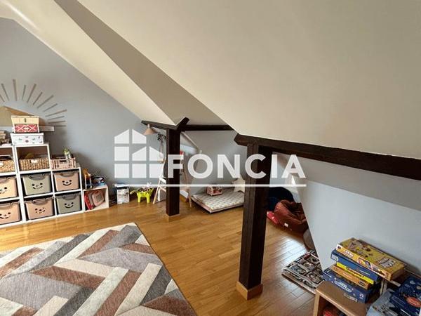 Location Maison 7 pièces 212.7 m² - 4 AVENUE DIDEROT Sceaux 92330