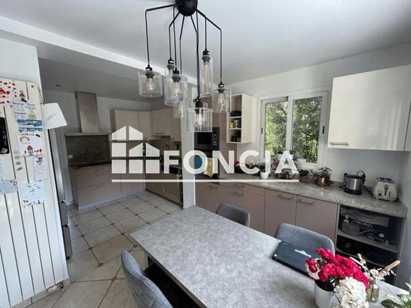 Location Maison 7 pièces 212.7 m² - 4 AVENUE DIDEROT Sceaux 92330