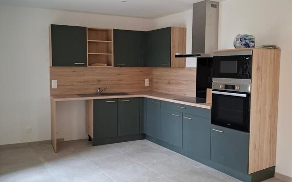 Maison à louer    5 pièces •  Crouttes-sur-Marne