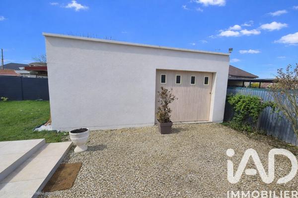 Maison à vendre 4 pièces 101 m² Pont-Sainte-Marie