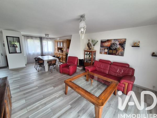 Maison à vendre 4 pièces 101 m² Pont-Sainte-Marie