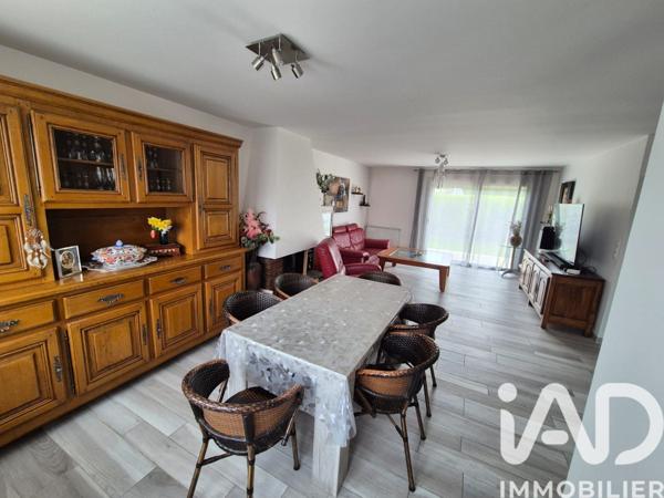 Maison à vendre 4 pièces 101 m² Pont-Sainte-Marie