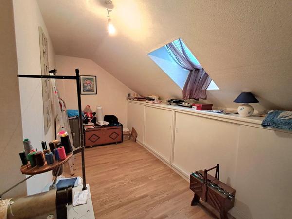 Maison Quincey 8 pièces 185 m2 à 333 900 euros