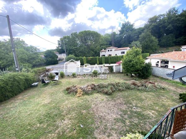 Maison à fort potentiel Nersac