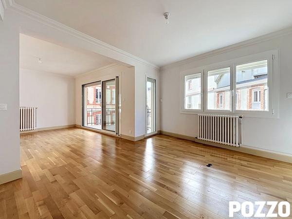 Appartement Granville (50400) hypercentre 5 pièces, avec terrasse bien exposée ! GRANVILLE