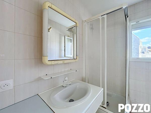 Appartement Granville (50400) hypercentre 5 pièces, avec terrasse bien exposée ! GRANVILLE