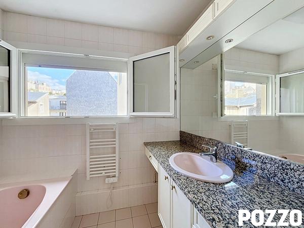 Appartement Granville (50400) hypercentre 5 pièces, avec terrasse bien exposée ! GRANVILLE