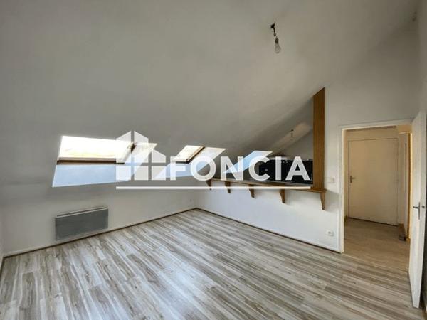 Location Appartement 3 pièces 48.36 m² - 10 AVENUE CHARLES BOUTET Charleville Mezieres 08000