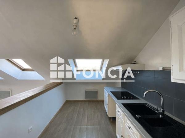 Location Appartement 3 pièces 48.36 m² - 10 AVENUE CHARLES BOUTET Charleville Mezieres 08000