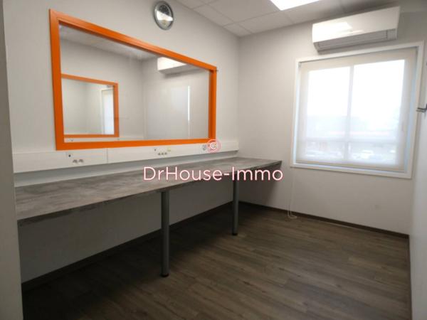 Commerce à vendre 9 pièces de 453 m²