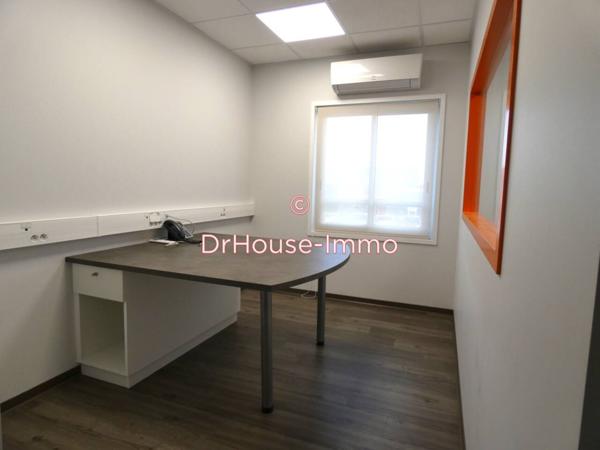 Commerce à vendre 9 pièces de 453 m²