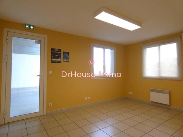 Commerce à vendre 9 pièces de 453 m²