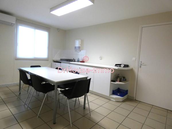 Commerce à vendre 9 pièces de 453 m²