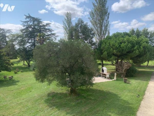 GRANDE POPRIETE FAMILIALE