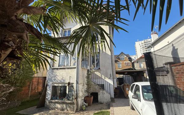 Maison à vendre    4 pièces • 76 m2 Villemomble