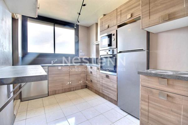 Marignane - Appartement T5 de 82m² avec terrasse et cave privative