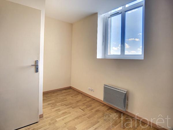 Location appartement près de Neufchâteau - 3 pièce(s) - 34 m² - 370 € / mois