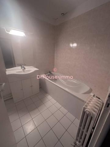 Maison à vendre 10 pièces de 216 m²