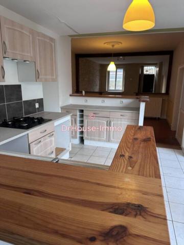 Maison à vendre 10 pièces de 216 m²