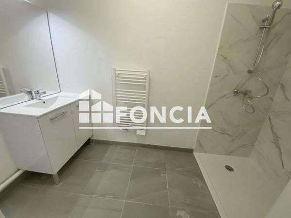 Location Appartement 3 pièces 61.48 m² - 1 RUE THERESE FARRE FIZIO Marseille 13009