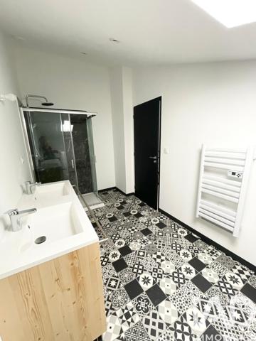 Appartement à vendre 4 pièces 124 m² Salles