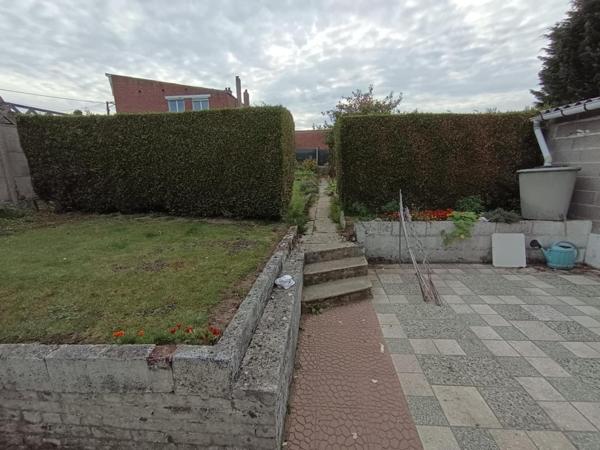 MAISON EN PLAIN PIED 55 M2 JARDIN GARAGE DEPENDANCE