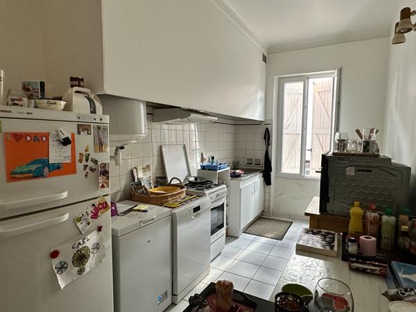 Investissement locatif à Bressols 82 : Appartement T3 avec terrasse, garage