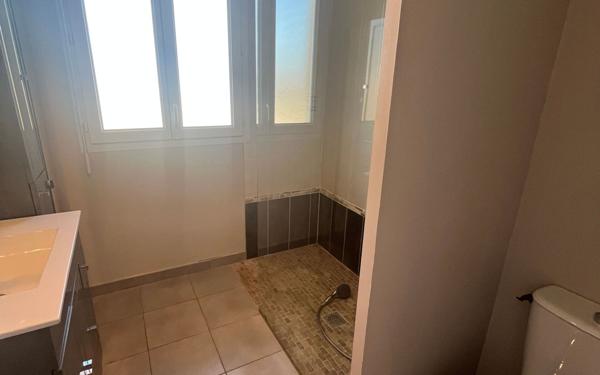 Maison à louer    4 pièces •  Charvieu-Chavagneux