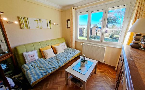 Maison à vendre    5 pièces • 690 m2 Plestin-les-Grèves