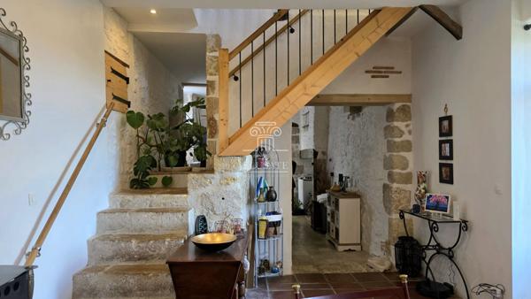 Condom (32100) MAISON T3 AVEC TERRASSE - 100M² AU COEUR D'UN CHARMAND VILLAGE AVEC JARDIN NON ATTENANT / PROCHE CONDOM