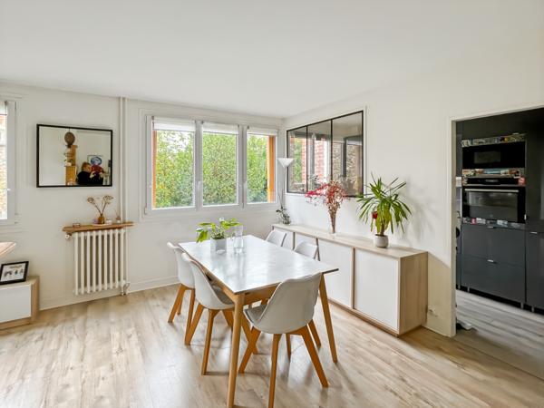 Issy-les-Moulineaux (92130) 3 pièces de 63 m² calme