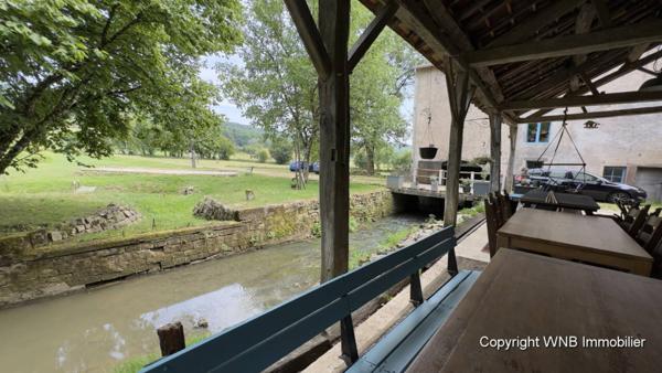 Bien immobilier à vendre 13 pièces de 414 m²