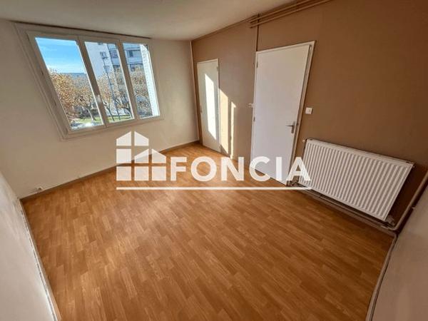 Location Appartement 2 pièces 44.82 m² - RUE PASTEUR-J.MOULIN-MOZART Bourg-les-valence 26500