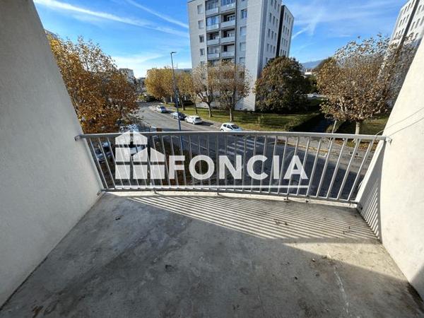 Location Appartement 2 pièces 44.82 m² - RUE PASTEUR-J.MOULIN-MOZART Bourg-les-valence 26500
