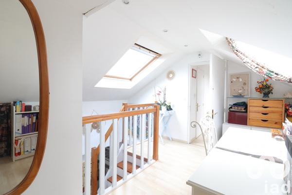 Maison à vendre 9 pièces 158 m² Voisins-le-Bretonneux