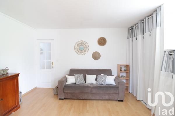 Maison à vendre 9 pièces 158 m² Voisins-le-Bretonneux