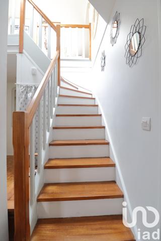 Maison à vendre 9 pièces 158 m² Voisins-le-Bretonneux