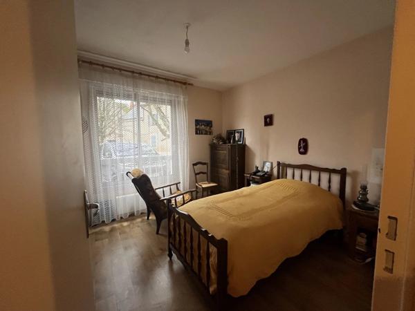 Vente                                                      Appartement
                        
                     3 pièces                      44 m2                     à Nevers