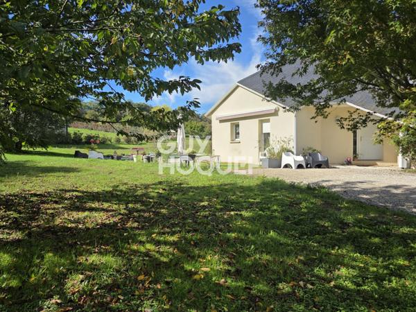 RIGNAC - Maison familiale avec piscine, 6 chambres, 165 m2 habitables, double garage, terrain 3152 m2