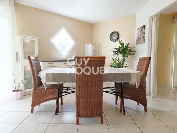 RIGNAC - Maison familiale avec piscine, 6 chambres, 165 m2 habitables, double garage, terrain 3152 m2