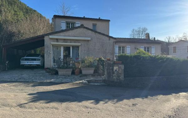 Maison à vendre    7 pièces •  Génolhac