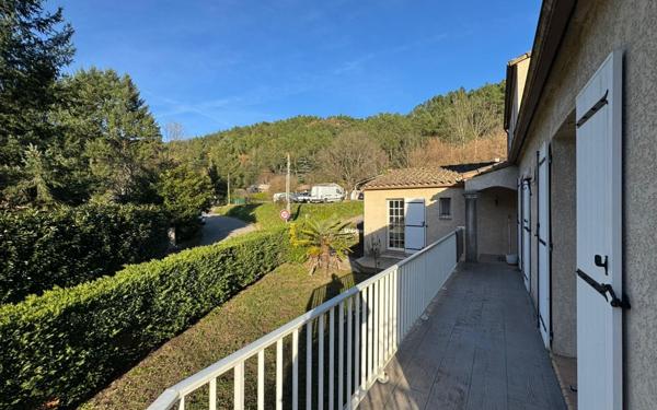 Maison à vendre    7 pièces •  Génolhac