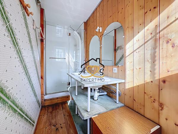 Champeix (63320) MAISON 4 CHAMBRES - TERRAIN - DÉPENDANCES - CHAMPEIX 63320