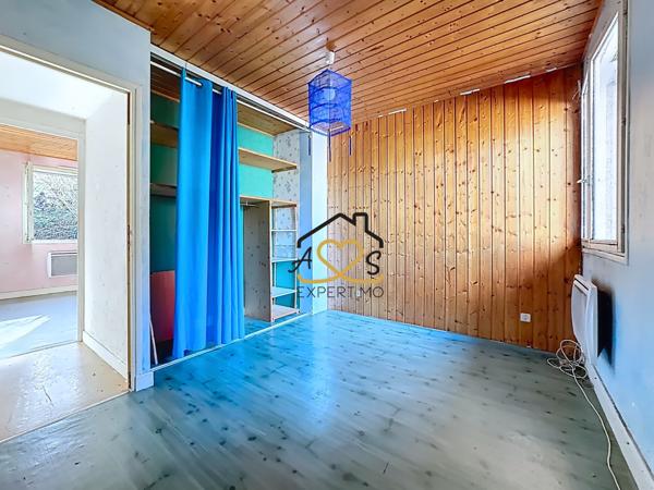 Champeix (63320) MAISON 4 CHAMBRES - TERRAIN - DÉPENDANCES - CHAMPEIX 63320